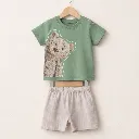 453075-green.webp