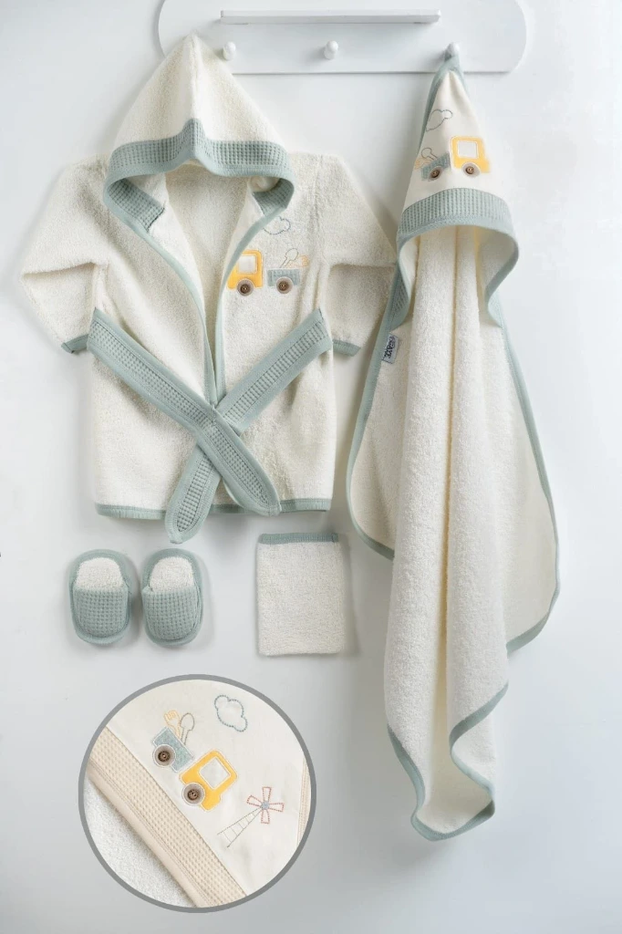Tiny Wheels Bathrobe Set (Boy)